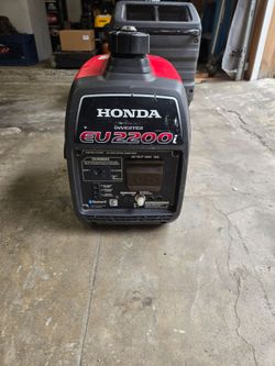 Honda EU2200i Inverter Generator