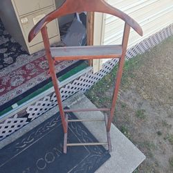 Wooden Vintage Mans Blazer Valet