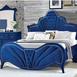 QUEEN BED FRAME MATTRES SOLD SEPARATELY NEW IN BOX ☎️ 1714586,2564 PICK UP PRICE