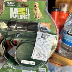 Retractable Leash With Flashlight 