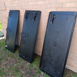 Tapadera Para Caja De Chevrolet Avalanche 05