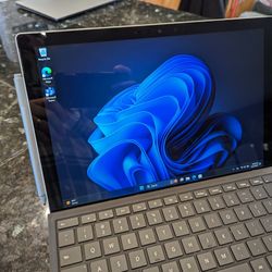 Microsoft Surface Pro 7+