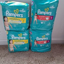 4 pack of Pampers 