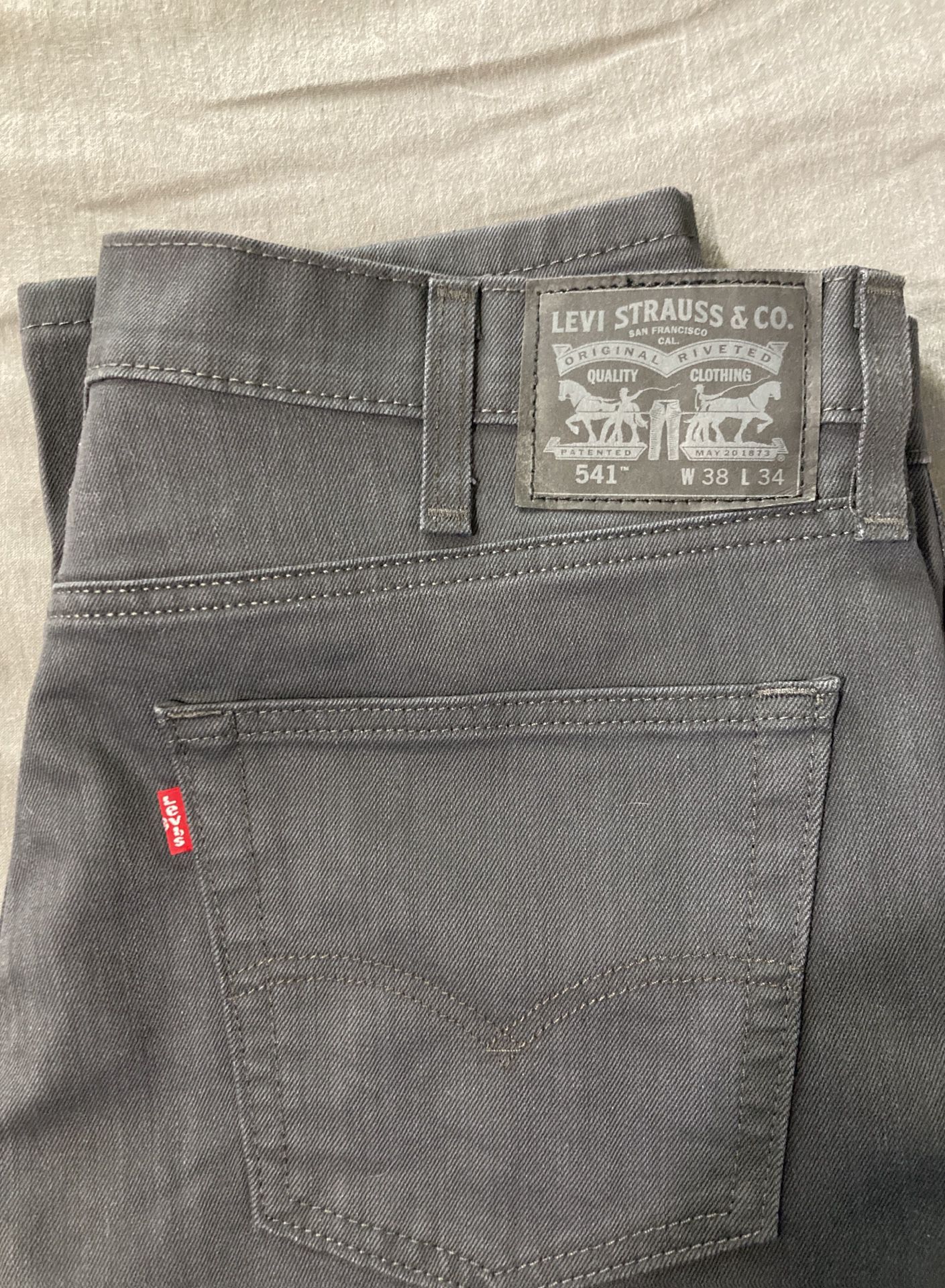 Men’s Levi’s 541, 38x34, Dark Grey. Like New. Worn One Time.