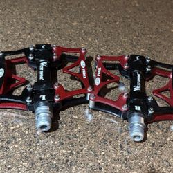 Bicycle Pedals - New