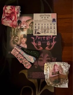Melanie Martinez tour lot portals and trilogy