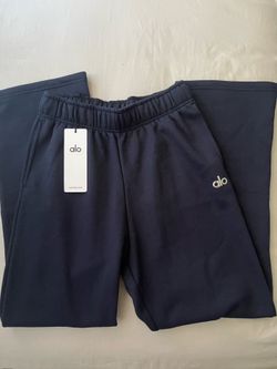 Alo sweats