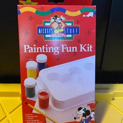 Disney Painting Fun Kit $3