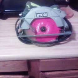 Ryobi Saw 