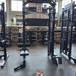 VESTA FITNESS 2-in-1 - Functional Trainer – Half Rack – Home Gym – Squat Rack