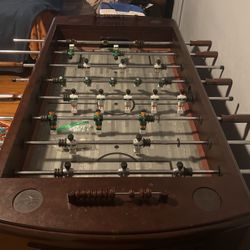  American heritage Billards Brand Foosball Table