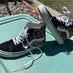 Vans Unisex Leopard SK8 Hi Shoes - Black / True White