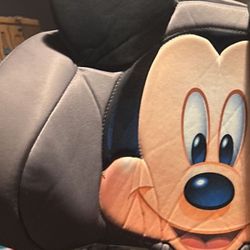 MICKEY MOUSE CAR SEAT