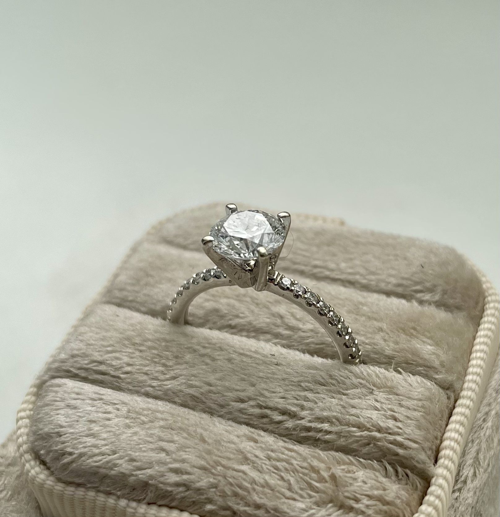 1.05 Carat Diamond Engagement Ring