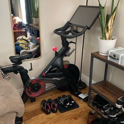 Peloton Bike