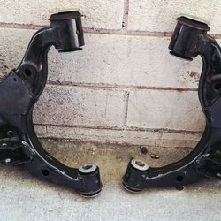 Toyota Tacoma 2016-2023  Low Control Arms