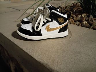 Kids Nike Air Jordans Size 11 C