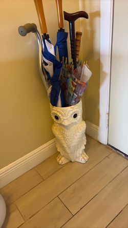 Owl umbrella stand
