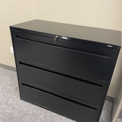HON Filing Cabinets 2 & 3 drawers