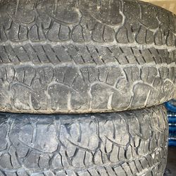 275/55R20 tieres