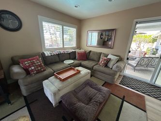 Sleeper Sofa Sectional 122” x 98”