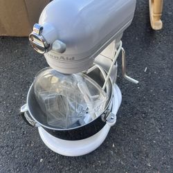 Kitchen Aid Mixer