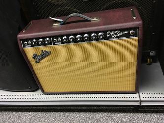 Fender 65’ Reissue Deluxe Reverb Amp
