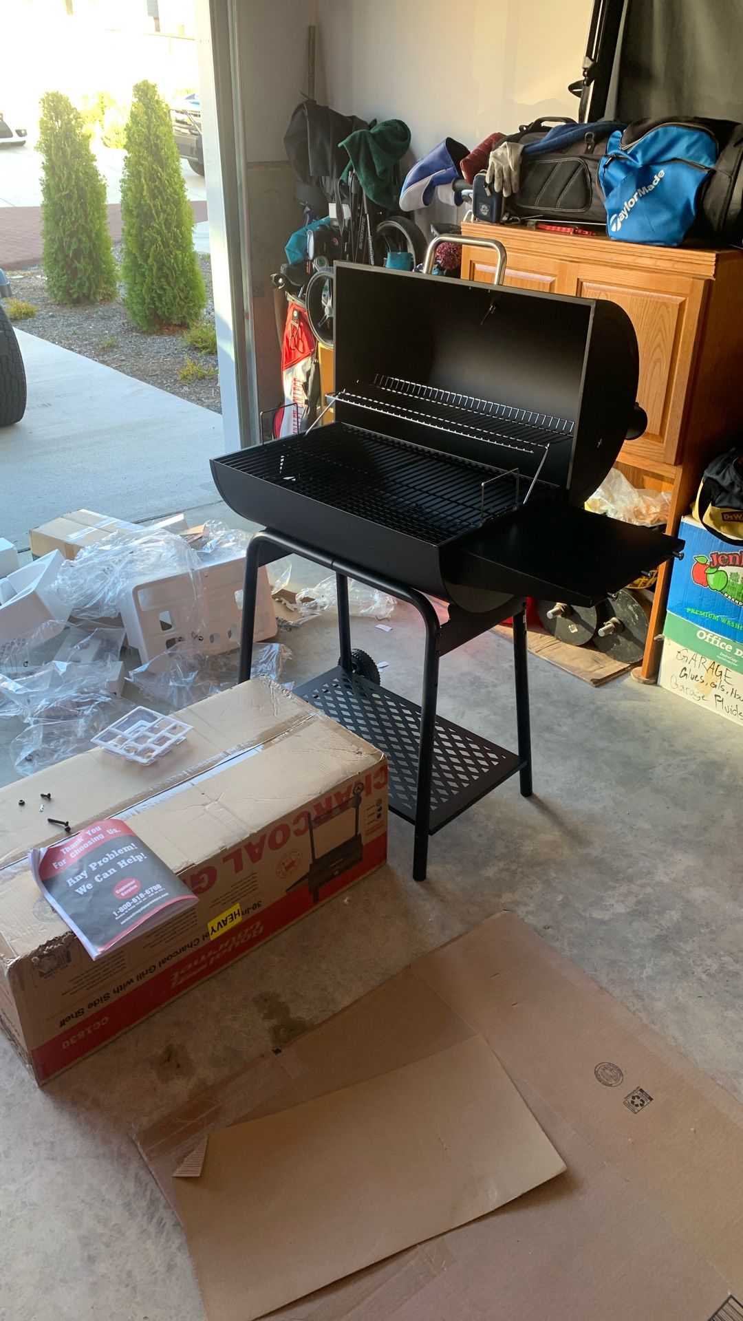Charcoal Grill. (NEW)!