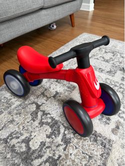 Gamfeiny Baby Balance Bike – Light-Up Wheels – Like New Condition