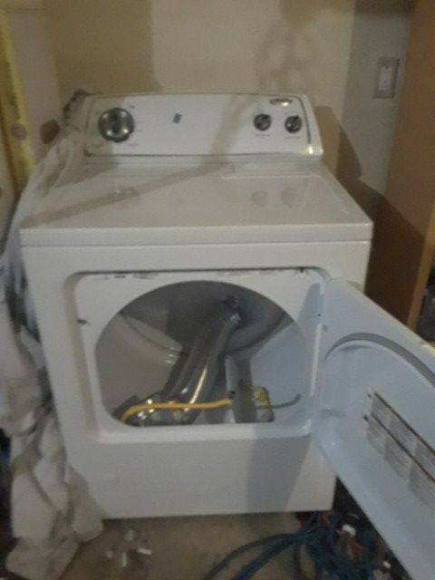 Whirlpool Dryer - Model wgd4800xq