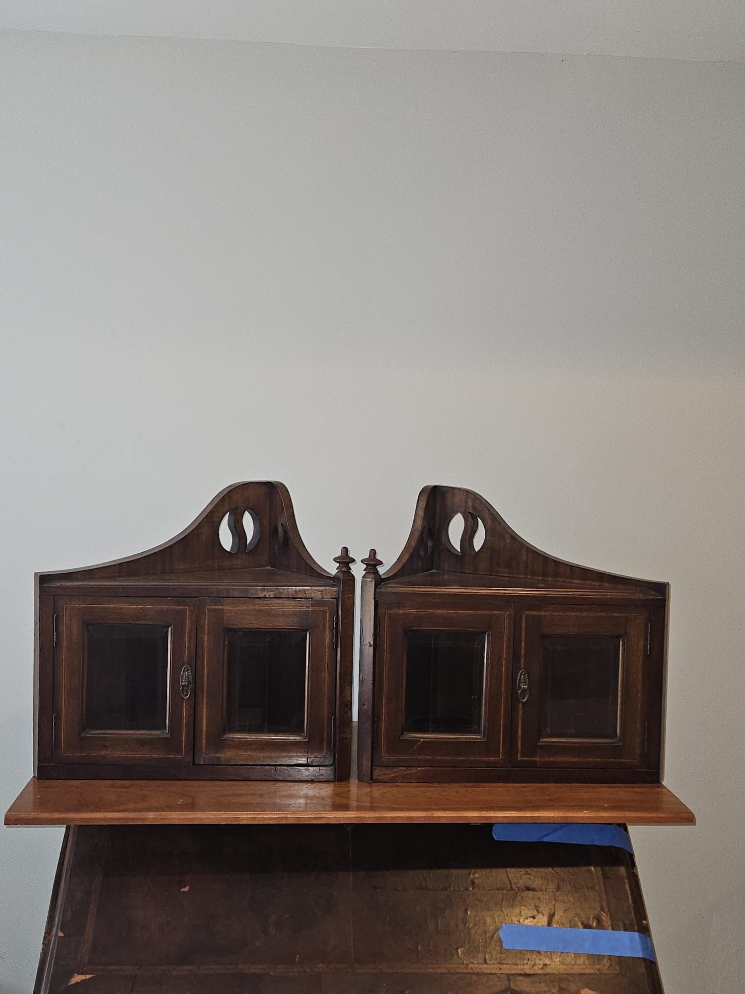 2 18th / 19th century corner cabinets.