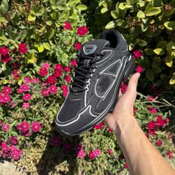 B30 shoes
