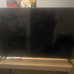LG 55””