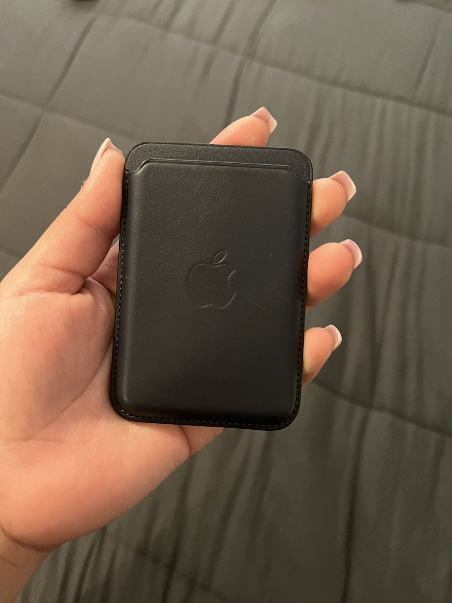 Apple Cardholder