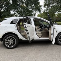 2013 Cadillac SRX
