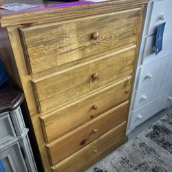 Solid Wood 5 Drawers Dresser Available In Different Colors 
