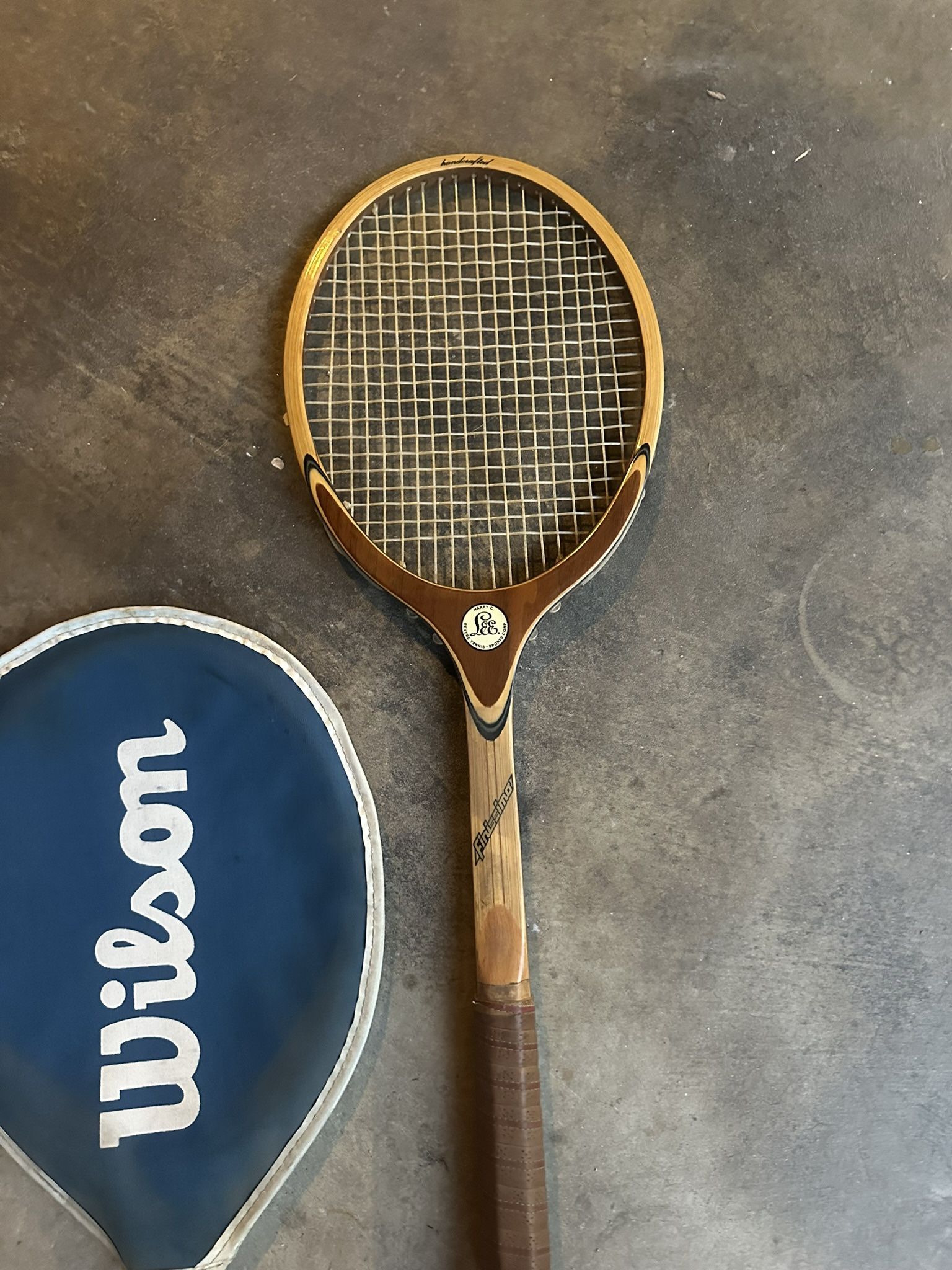 Vintage hair, Lee ( wooden rack, tennis racket