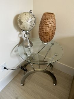 Modern Set Of Glass Side  Table 