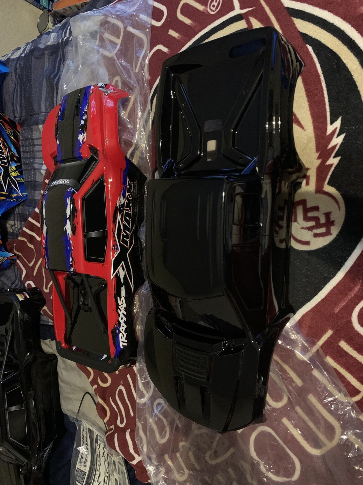 Traxxas xmaxx bodies & wheels