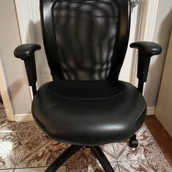 Home Office Desk And Chair 