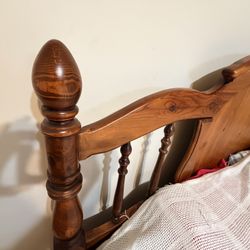 Antique Queen Size 100% Real  Wood Bed