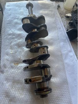 Crankshaft engine crank shaft 2010 Toyota tundra sequoia 5,7