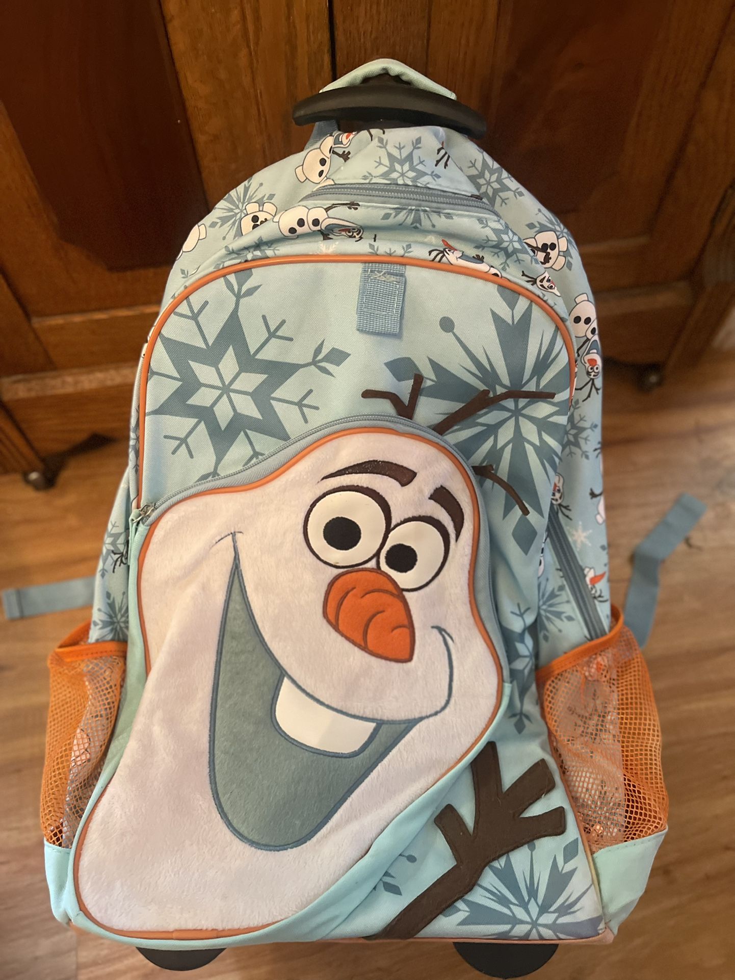 Olaf Rolling Backpack 