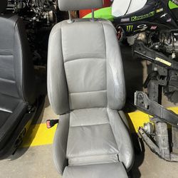 E92 Seat