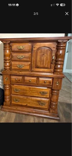 Dresser