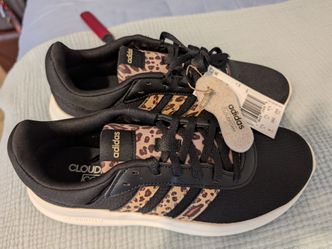 Adidas Cloudfoam Sneakers with Leopard Print size 7.5W