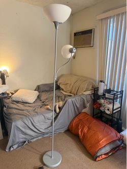 2 Bulb Lamp