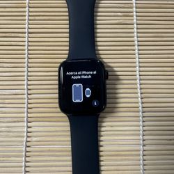 Apple Watch Series SE