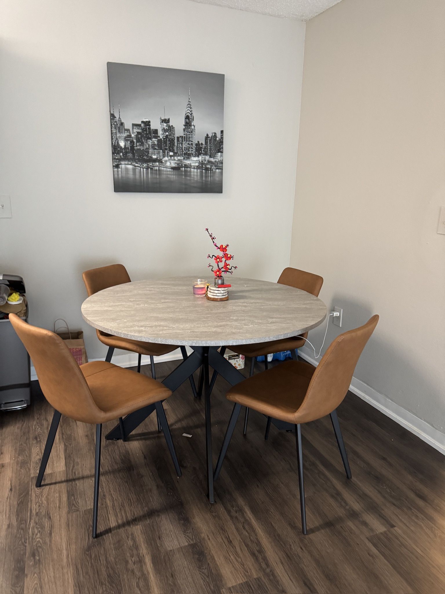 round table 46in