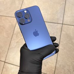 iPhone 15 Pro Max Unlocked 256GB